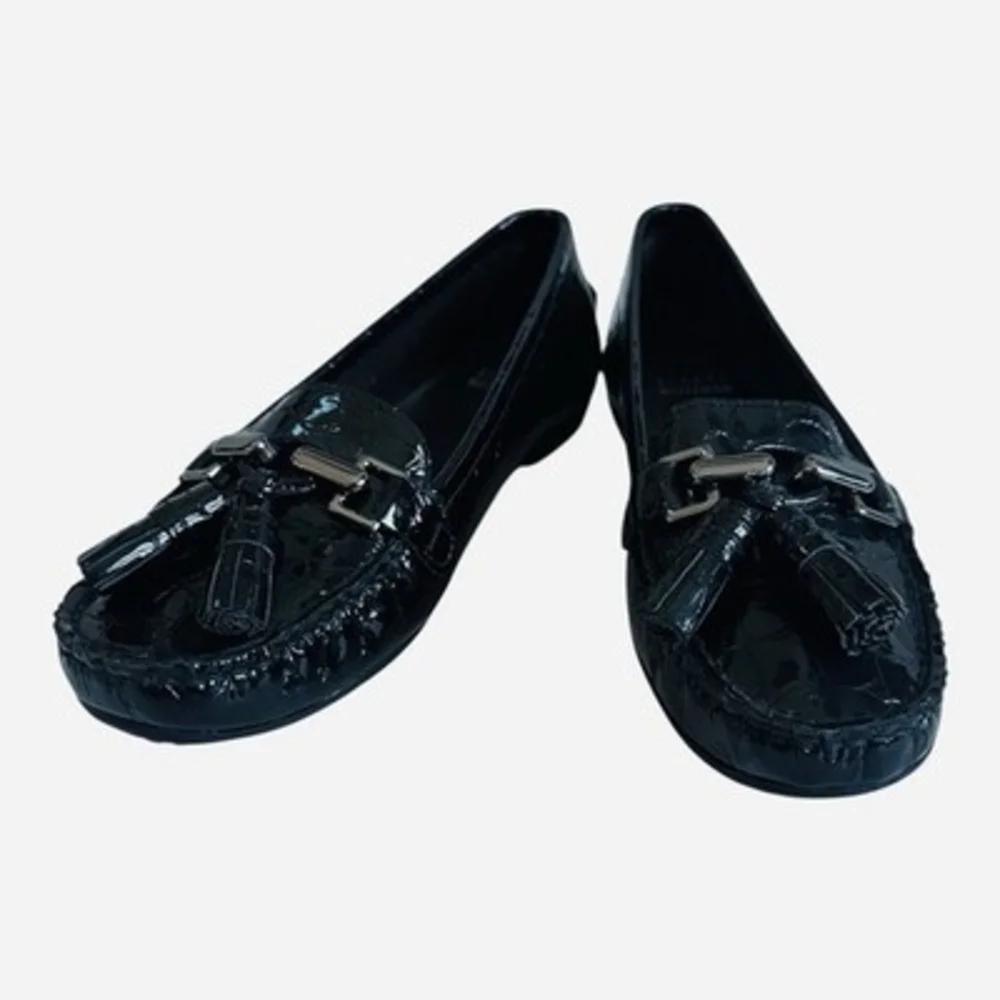 Stuart Weitzman Rascal Black Patent Croc Embossed Tassel Loafers Driving Shoes